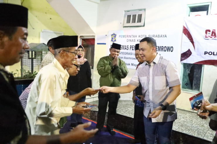 Cangkrukan Jogo Perak: Kapolres Tanjung Perak Ajak Warga Kompak Tangkal Isu Liar Penganggu Kamtibmas