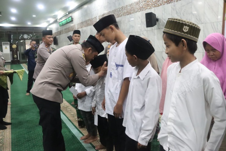 Safari Ramadhan Kapolresta Sidoarjo di Masjid Agung