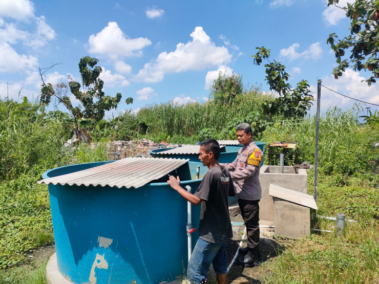 Polsek Sukodono Sosialisasikan Program Asta Cita Presiden RI Terkait Ketahanan Pangan Ke Pembudidaya Ikan Lele