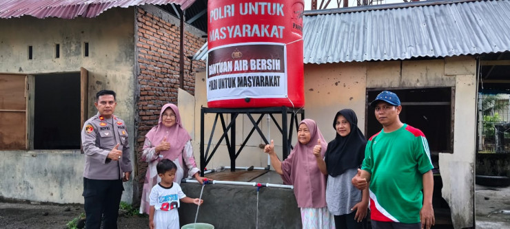 Polri Bangun Puluhan Sumur Bor Warga Padang Pariaman Mulai Nikmati Air Bersih Pascabencana