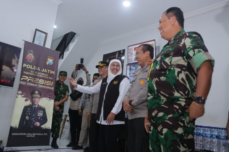 Malam Pergantian Tahun 2023, Forkopimda Jatim Tinjau Penyekatan Pintu Masuk Surabaya