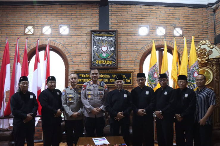 Sinergitas Harkamtibmas, Kapolres Bojonegoro Silaturahmi dengan Pengurus Perguruan Silat