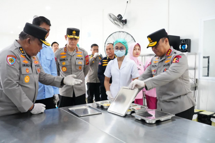 Pentingnya Inovasi Menu Bergizi Lokal dengan Rasa yang Disukai Anak-anak Penerima Manfaat SPPG Plawa Polda Bali