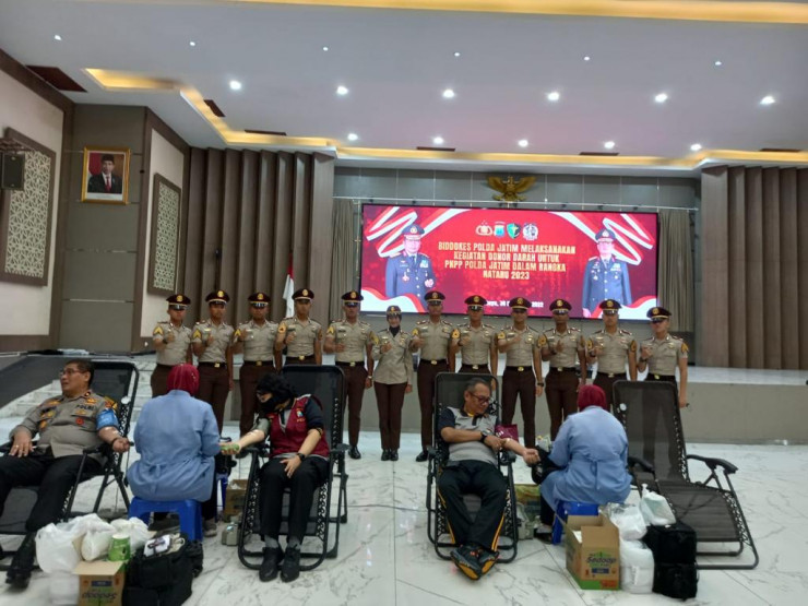 Nataru, Biddokkes Polda Jatim Gelar Donor Darah PNPP