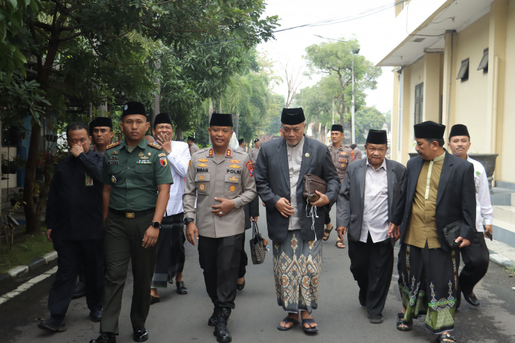 Perkuat Silaturahmi Polres Mojokerto bersama MUI Gelar Halal Bihalal